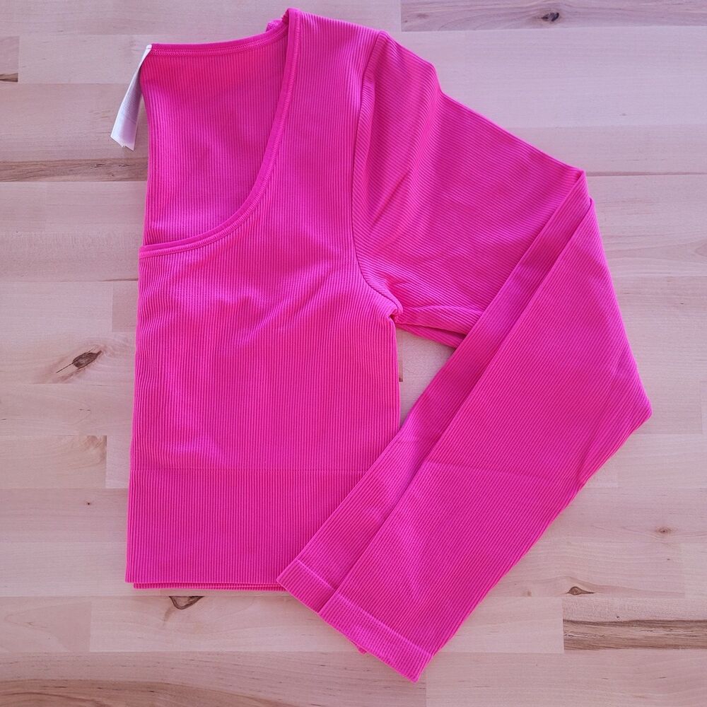 CLEARANCE Athleta Aurora Seamless Crop Top Long Sleeve Pink Size L Yoga Gym - Picture 3 of 11